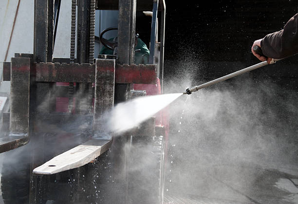 Best Concrete Pressure Washing  in Frankfort Square, IL